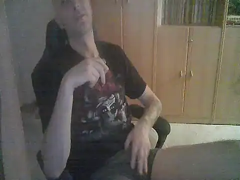 Snapshot of HubiMasny chatting on February 26, 2026, 8:53 pm HubiMasny online show from February 26, 2026, 8:53 pm