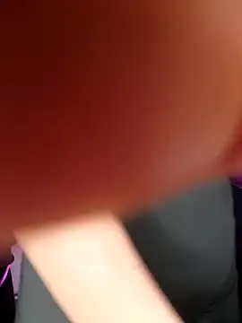 ritzabeth daniel online show from April 10, 2026, 2:29 am