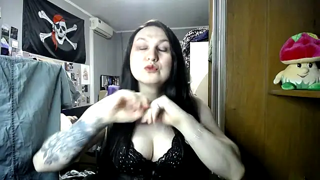 EvaBeautyXx online show from March 2, 2026, 9:33 pm