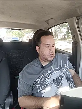 UrsoBissexualPauGrosso online show from April 15, 2026, 4:22 pm