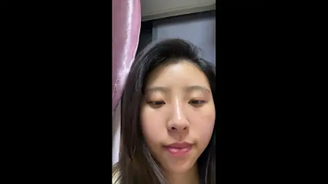 Snapshot of Y--F--LOVE chatting on February 26, 2026, 4:40 pm Y--F--LOVE online show from February 26, 2026, 4:40 pm