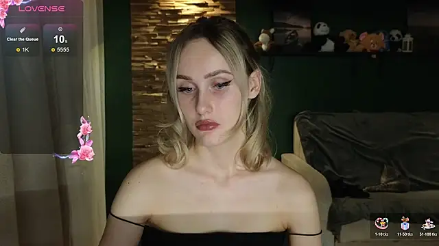 Bella Villen online show from March 19, 2026, 10:21 pm