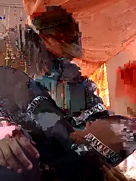 Snapshot of Rai_Choudhury chatting on April 1, 2026, 11:22 am Rai Choudhury online show from April 1, 2026, 11:22 am