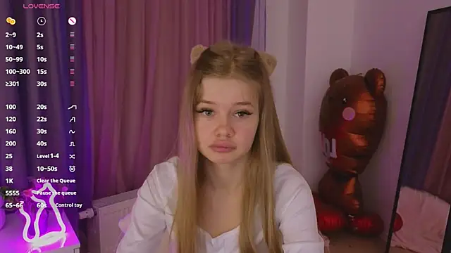 belrinaa online show from June 3, 2026, 8:57 pm
