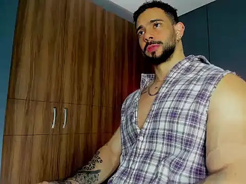 massimo visconti online show from March 2, 2026, 2:24 pm