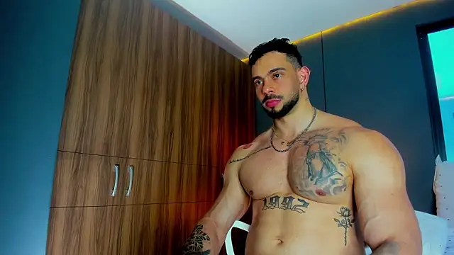 massimo visconti online show from April 12, 2026, 5:38 pm