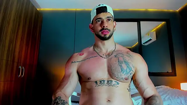 massimo visconti online show from April 5, 2026, 12:50 am