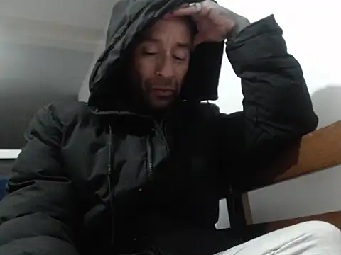 Snapshot of GaboMix4728 chatting on March 1, 2026, 9:20 am GaboMix4728 online show from March 1, 2026, 9:20 am