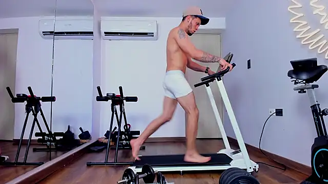 Snapshot of mike_burke chatting on March 1, 2026, 7:14 pm mike burke online show from March 1, 2026, 7:14 pm