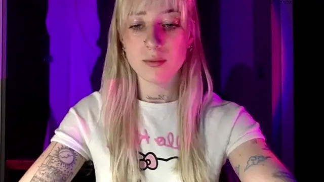 EmmyWet online show from May 22, 2026, 5:33 pm