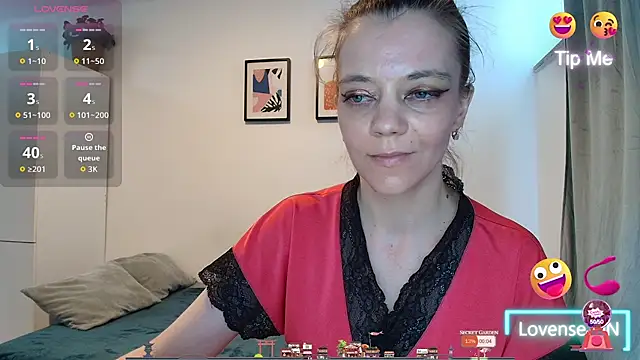 Yana-XX online show from June 22, 2026, 5:21 pm
