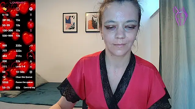 Yana-XX online show from July 13, 2026, 5:23 pm