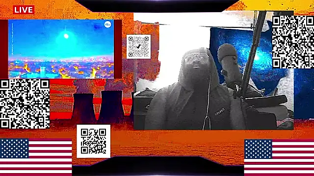 Snapshot of RussellTaylorLacy chatting on May 15, 2026, 6:28 pm RussellTaylorLacy online show from May 15, 2026, 6:28 pm