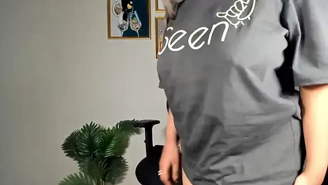 Mahima fuck online show from February 26, 2026, 7:58 pm