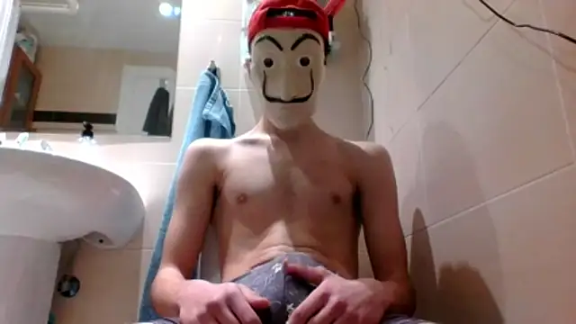 youngking67 online show from February 28, 2026, 7:35 pm