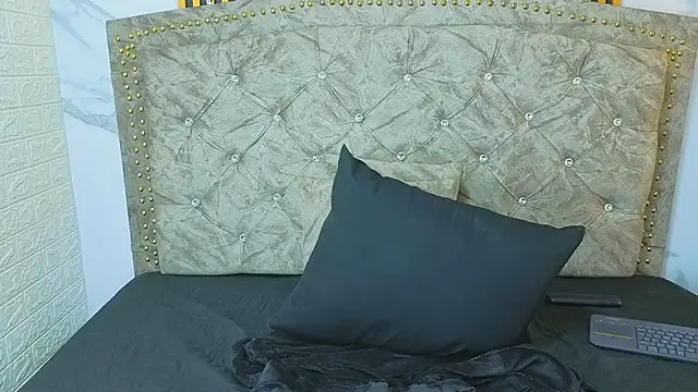 ElisVega online show from March 22, 2026, 8:05 am