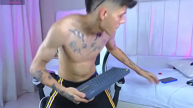 Tommy valverde online show from April 10, 2026, 5:53 pm