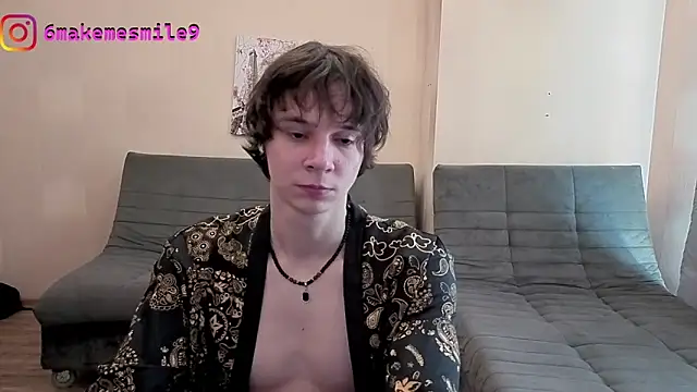 AnthonyCuutie online show from August 1, 2026, 5:05 am