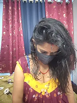 Snapshot of Tinaa_baby chatting on June 21, 2026, 2:01 pm Tinaa baby online show from June 21, 2026, 2:01 pm