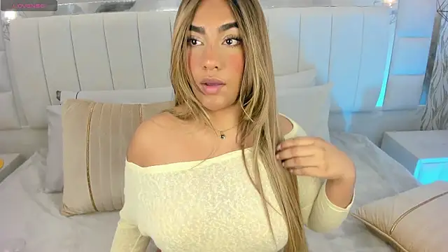 angueljonnes online show from April 2, 2026, 5:14 am