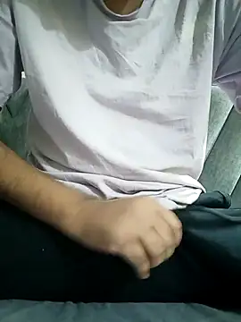 lick upguy online show from April 10, 2026, 12:34 pm