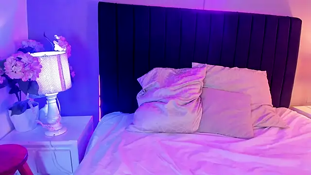 scarlett leex  online show from March 28, 2026, 3:40 am