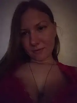 August Shine online show from May 21, 2026, 6:27 pm
