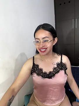 Anni Rose online show from April 12, 2026, 11:35 am