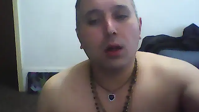 Snapshot of jaypeppers69 chatting on April 2, 2026, 10:05 pm jaypeppers69 online show from April 2, 2026, 10:05 pm