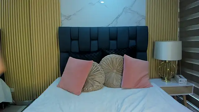 AmaraTexas online show from March 18, 2026, 8:43 pm