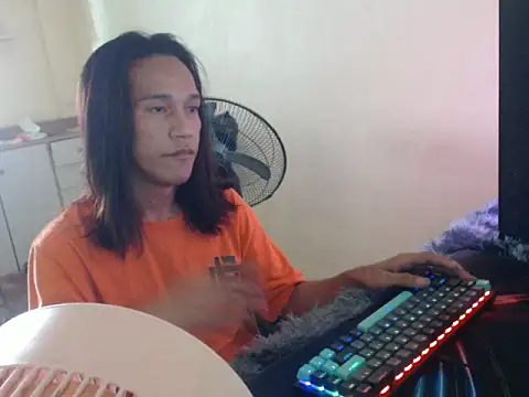 Snapshot of ashelyxyn69xx chatting on March 4, 2026, 11:34 pm ashelyxyn69xx online show from March 4, 2026, 11:34 pm