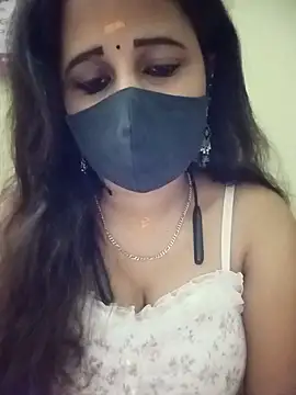 Snapshot of Tamil_Rani- chatting on May 24, 2026, 9:47 pm Tamil Rani- online show from May 24, 2026, 9:47 pm