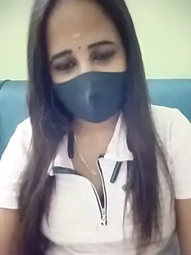 Snapshot of Tamil_Rani- chatting on June 19, 2026, 6:47 pm Tamil Rani- online show from June 19, 2026, 6:47 pm