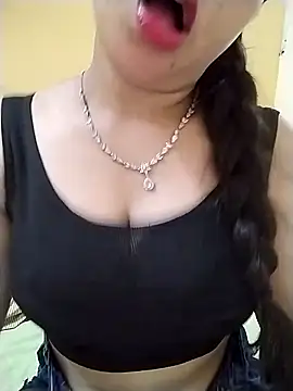 Snapshot of Bhawika-Kashap chatting on May 18, 2026, 6:18 am Bhawika-Kashap online show from May 18, 2026, 6:18 am