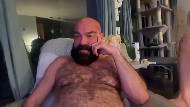 Snapshot of UotterKnow6 chatting on February 28, 2026, 9:53 am UotterKnow6 online show from February 28, 2026, 9:53 am