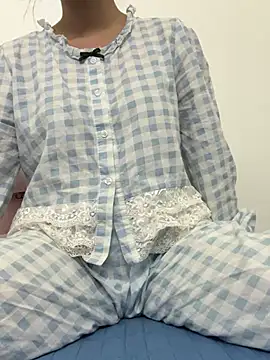 Yuki Sanx online show from February 28, 2026, 2:17 pm