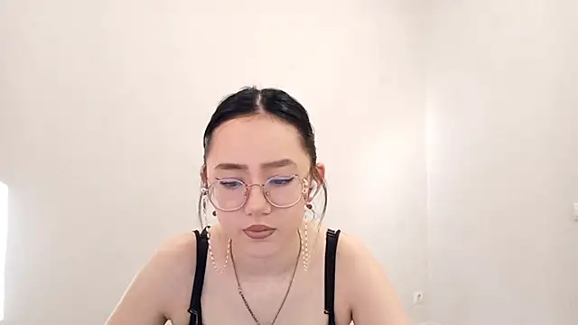 SolvedGlobe online show from March 28, 2026, 1:12 pm