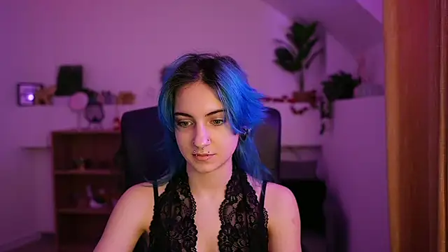 stacy  x3 online show from April 15, 2026, 8:20 am