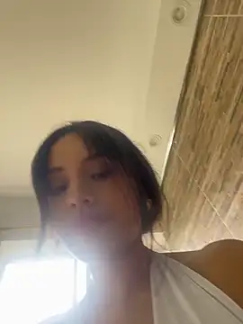 Snapshot of Mia-villalobos chatting on June 10, 2026, 3:24 pm Mia-villalobos online show from June 10, 2026, 3:24 pm