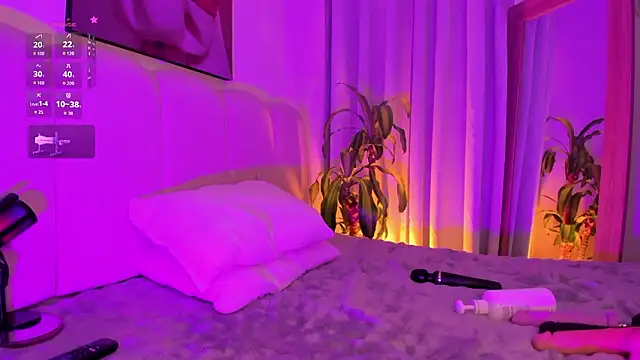 TaylerWhitelll online show from March 1, 2026, 6:19 pm