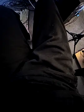 Snapshot of Evy_slay chatting on February 28, 2026, 9:58 pm Evy slay online show from February 28, 2026, 9:58 pm