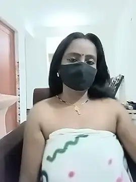 misti-boudii online show from July 11, 2026, 1:44 pm