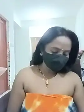 misti-boudii online show from July 12, 2026, 2:18 pm