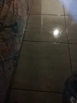 Snapshot of Reyyyyy77 chatting on February 28, 2026, 4:50 pm Reyyyyy77 online show from February 28, 2026, 4:50 pm