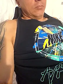 DoggiiDick online show from March 29, 2026, 9:27 pm