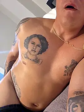 DoggiiDick online show from April 11, 2026, 12:29 am