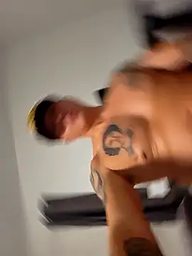 DoggiiDick online show from March 7, 2026, 2:29 am