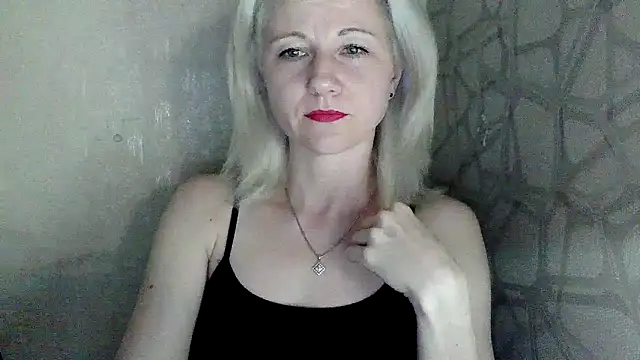 Katerina-Kissa online show from May 21, 2026, 7:00 pm