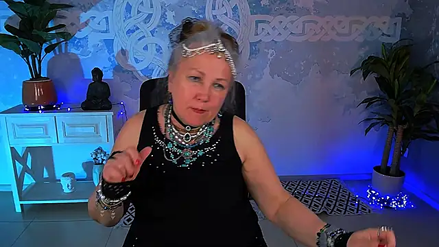 LilaMaharani online show from April 8, 2026, 1:01 pm