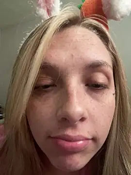 Snapshot of imkhloe chatting on March 23, 2026, 5:46 pm imkhloe online show from March 23, 2026, 5:46 pm